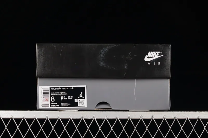 All Categories Air Jordan Jordan Series Basketball Shoes Air Jordan 11